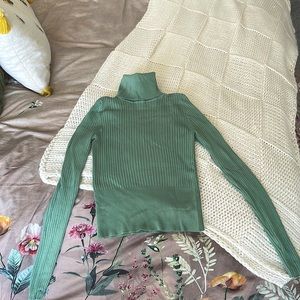 Light green Long sleeve turtleneck crop top sweater. Size small.